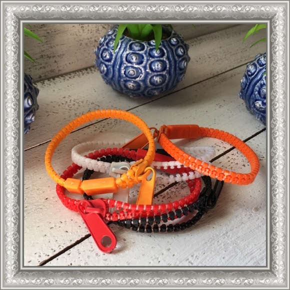 Zipper Bracelets Set of 5 - Picture 3 of 7
